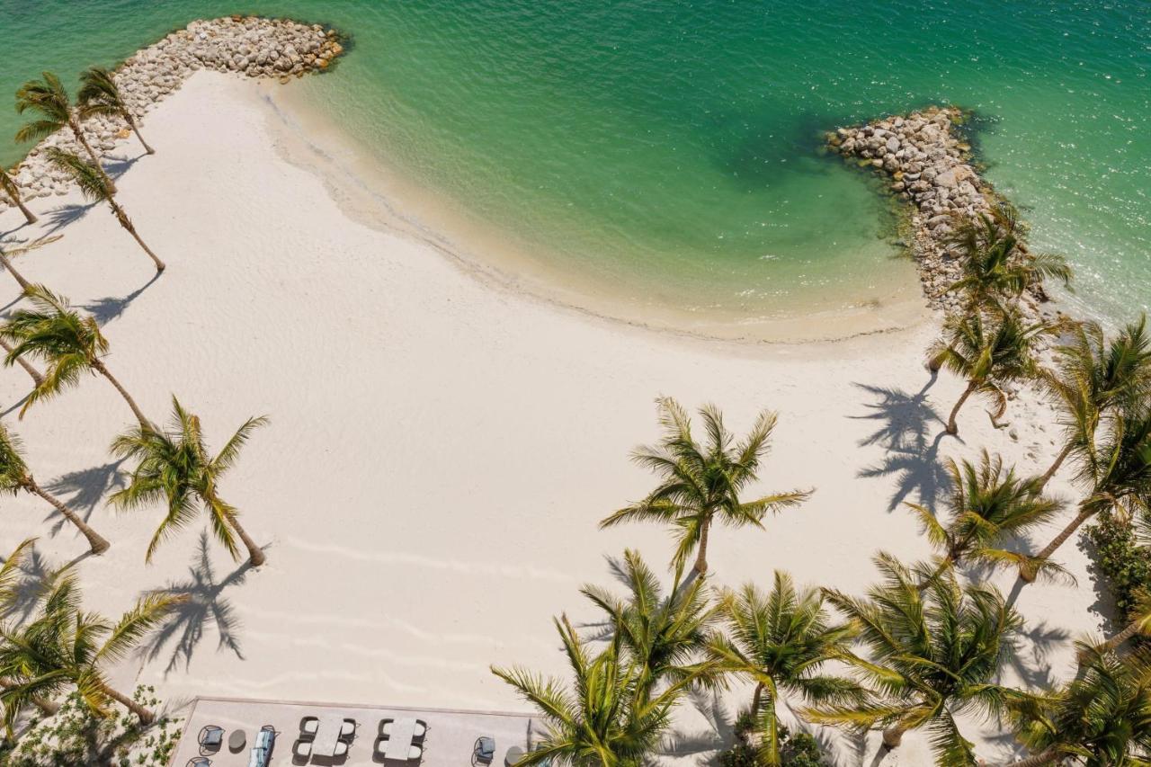 Jw Marriott Clearwater Beach Resort & Spa Exterior photo