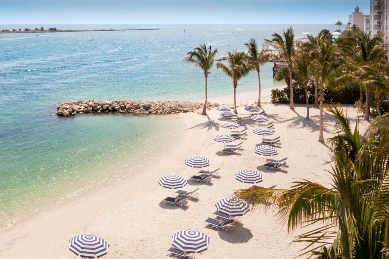 Jw Marriott Clearwater Beach Resort & Spa Exterior photo